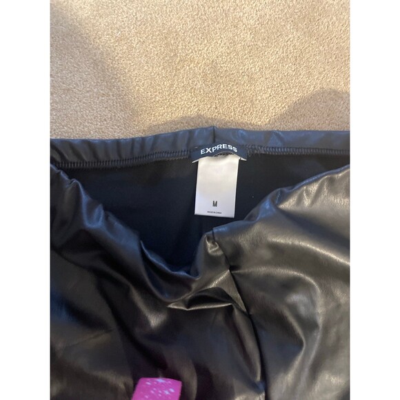 Express pleather leggings - Picture 2 of 3